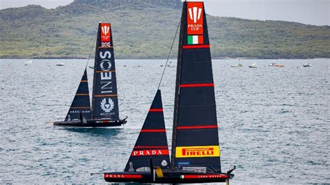 coppa prada luna rossa|Luna Rossa (imbarcazione) .